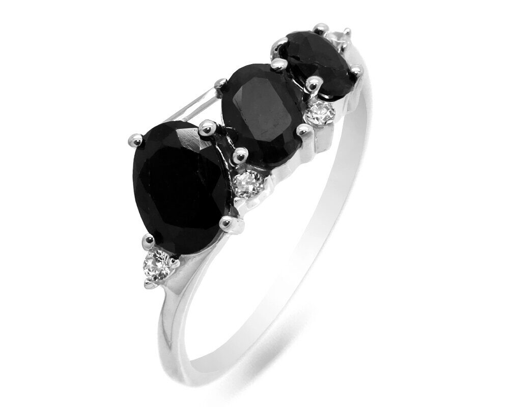 Кольцо из серебра сапфир корунд, Амичи