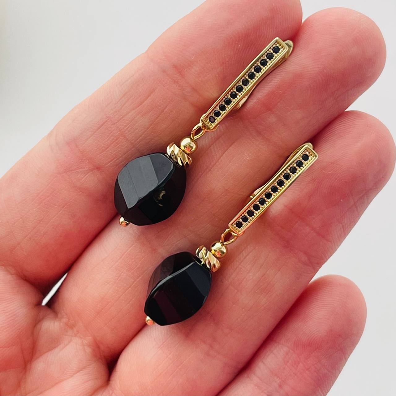 Радуга Самоцветов Серьги из черного Агата