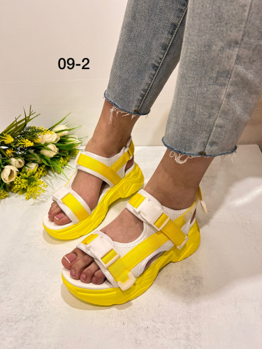 Romantic (Fashion) T-W09-24(09-2)Z Сандалии женские бел-желт текстиль