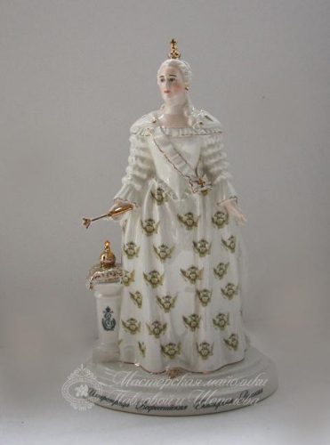Императрица Екатерина Вторая (белая с золотом)
