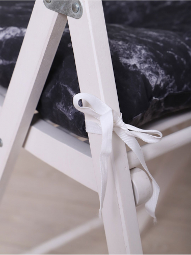 Подушка на стул - Петра