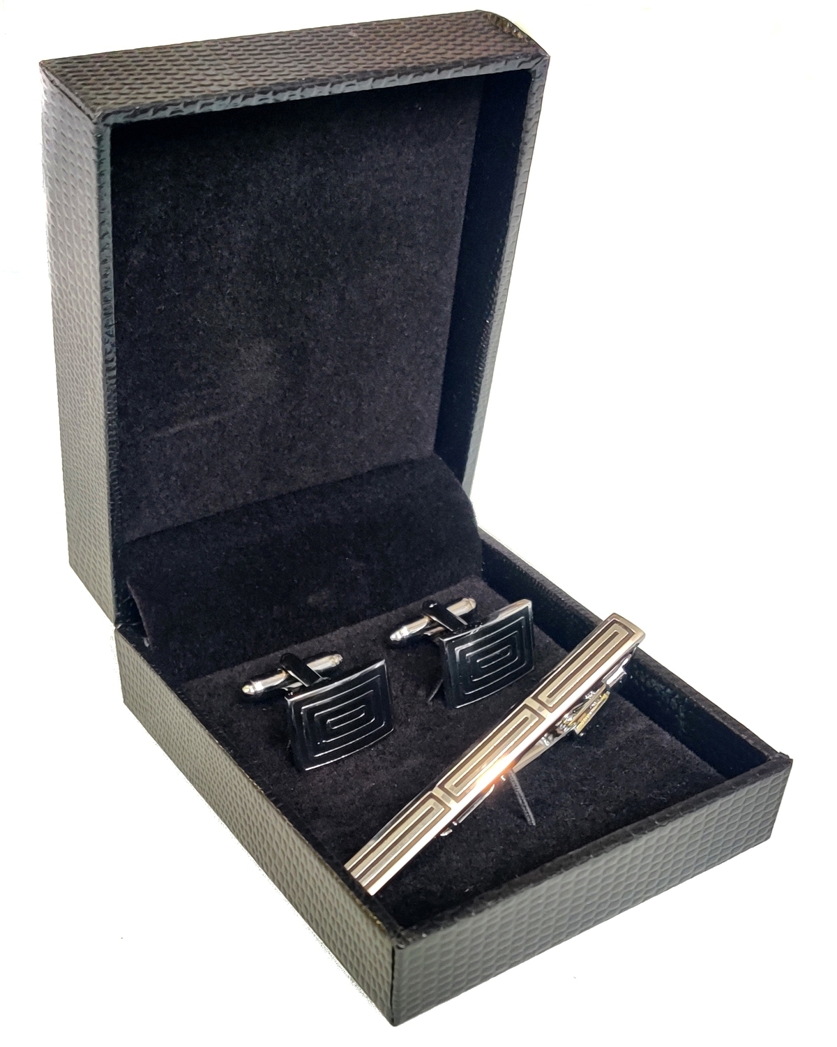 Набор запонок и зажима для галстука в футляре