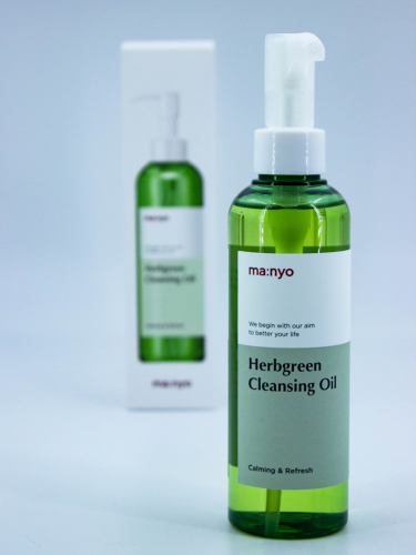 MANYO - МАСЛО ДЛЯ ЛИЦА С ТРАВЯНЫМИ ЭКСТРАКТАМИ HERB GREEN CLEANSING OIL, 200 МЛ.