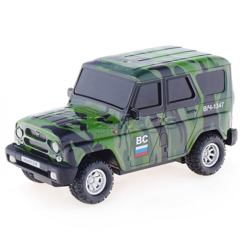 Машина р/у Uaz Hunter 18 см, (свет, камуф) в коробке