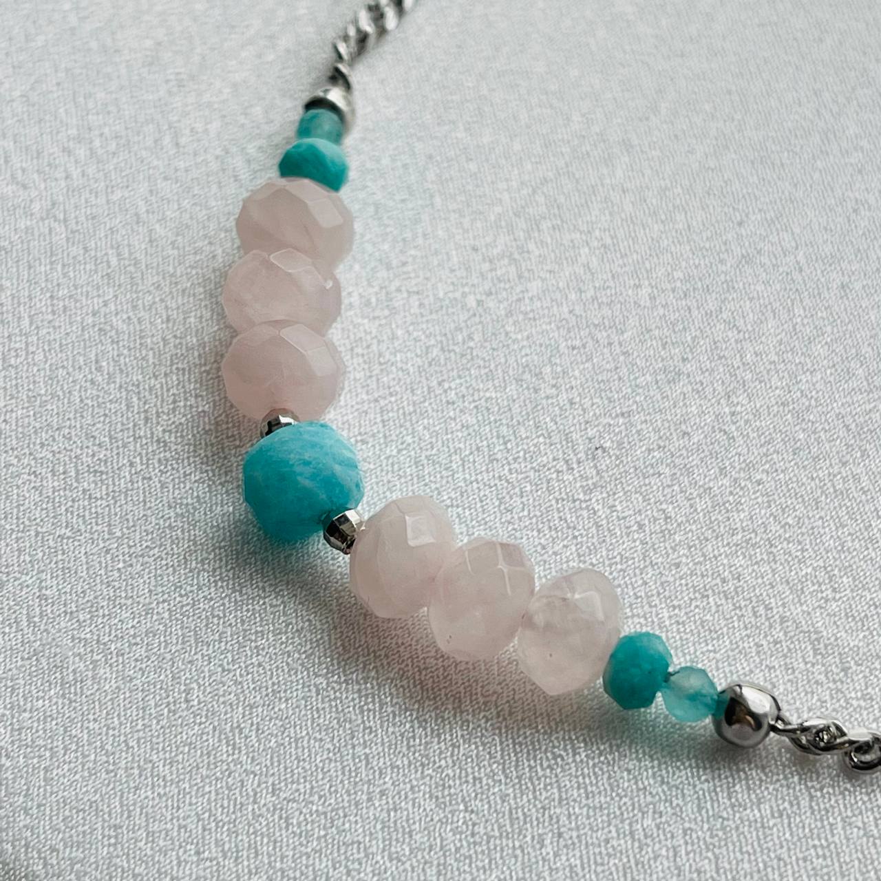 Радуга Самоцветов Колье на цепочке из Розового кварца и Амазонита