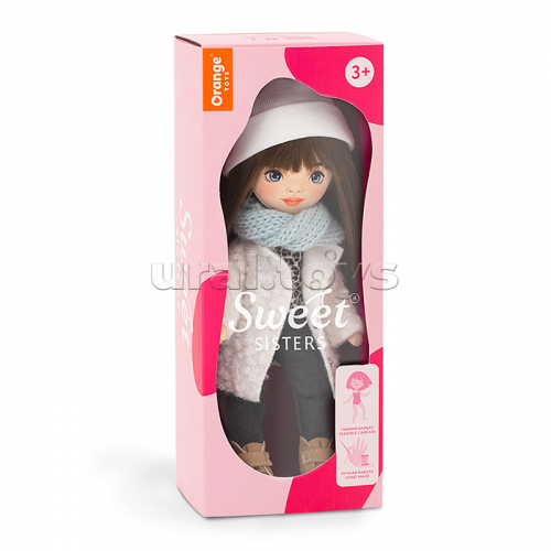 Кукла Sophie в белой шубке 32, серия: Европейская зима
