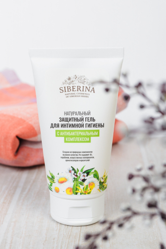 Защитный гель для интимной гигиены с антибактериальным комплексом