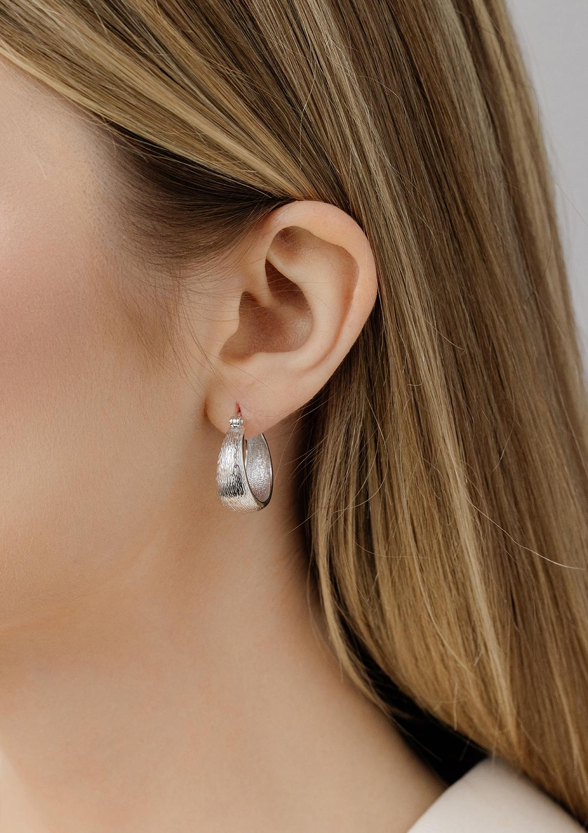 Серьги из серебра родированные 925 пробы с50143