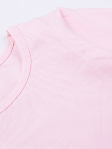 Розовая футболка 