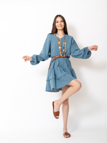 Арт. 14091 Платье женское из муслина с воланами. Цвет индиго.