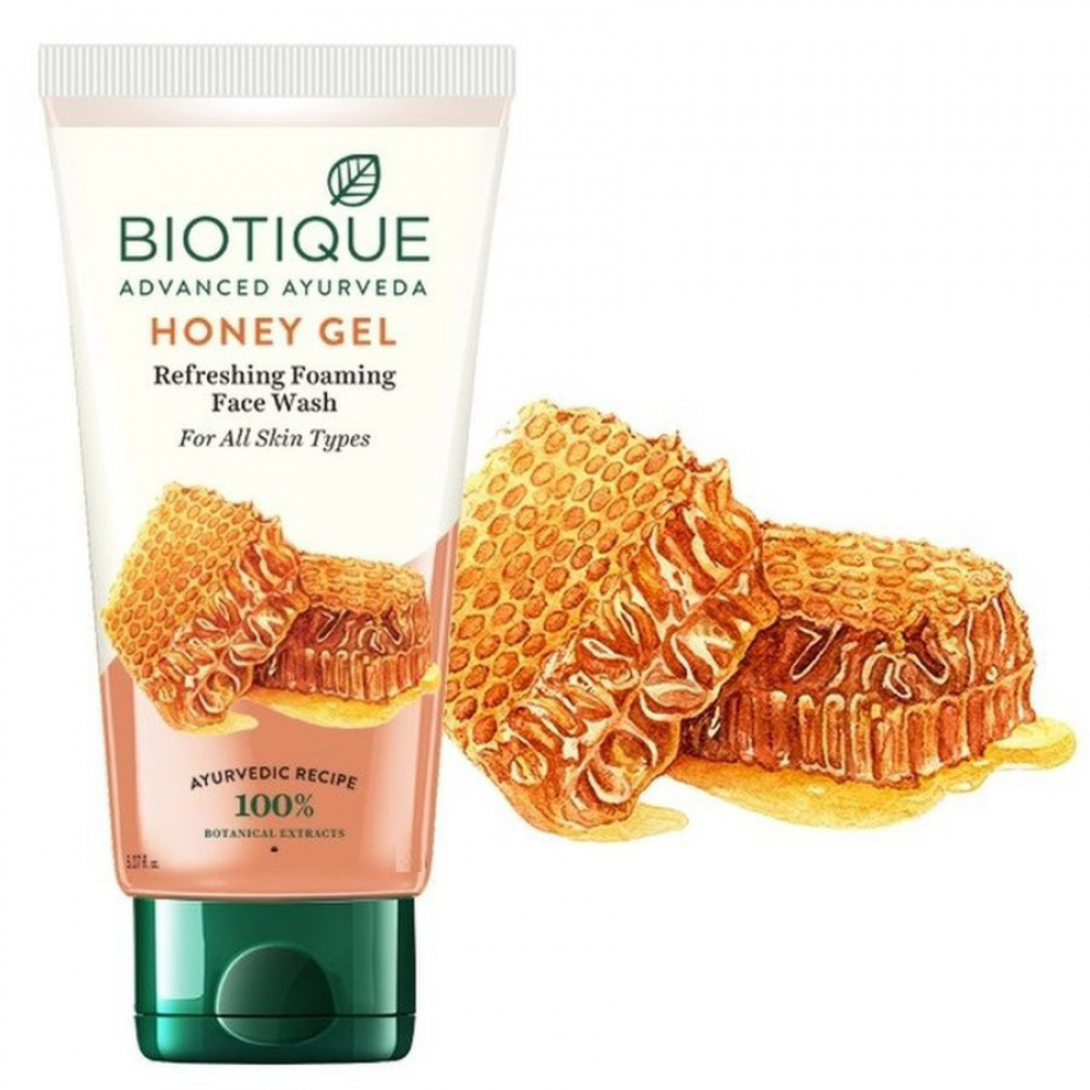 BIOTIQUE Morning Nectar Moisturizing Face Wash Увлажняющий и питательный гель для умывания с аюрведическими травами 150мл