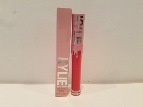 Kylie Cosmetics Kylie Jenner Matte Liquid Lipstick Жидкая губная матовая помада для губ, 204 Baby Girl, 3 мл.