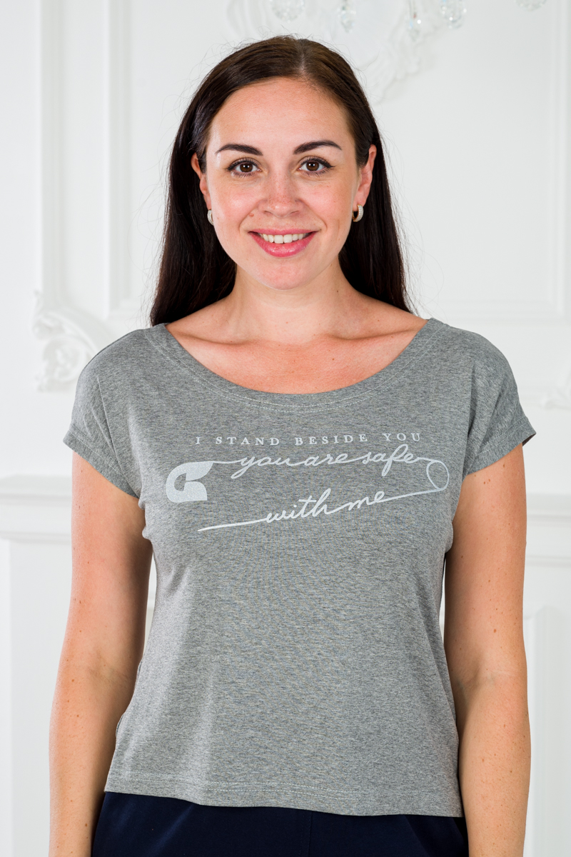 Футболка женская из вискозы Лирика серый меланж You are safe