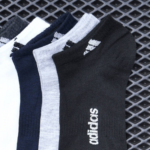 Подарочный набор мужских носков Adidas р-р 42-48 (5 пар) арт 3693