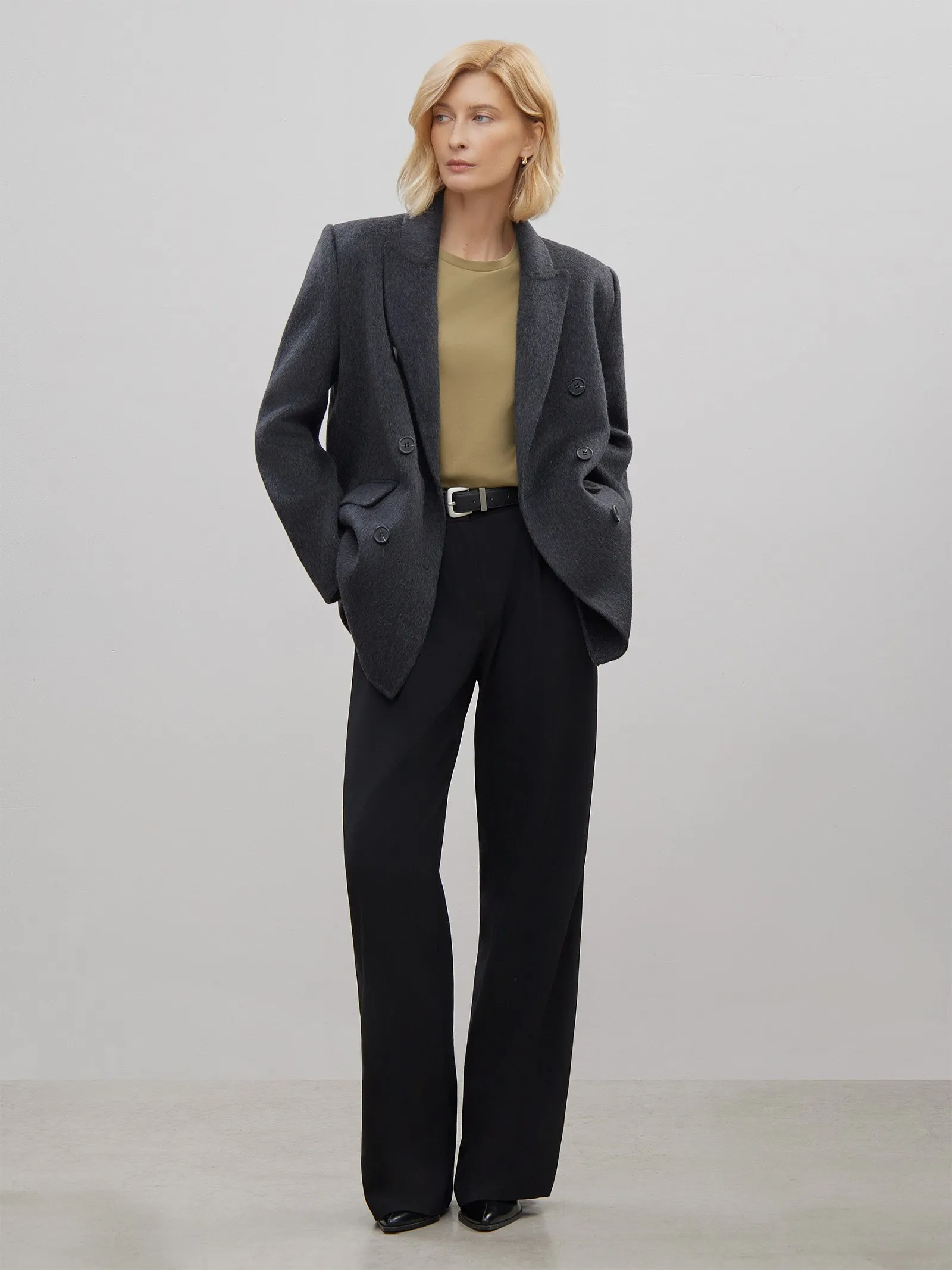 Футболка из 100% хлопка ,
100% хлопок ,