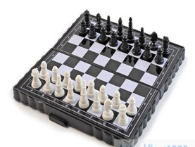 Шахматы магнитные дорожные- БОЛЬШИЕ (размер 24 на 24 см.)