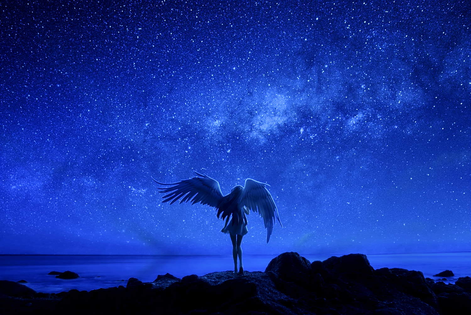Ангел в ночном небе