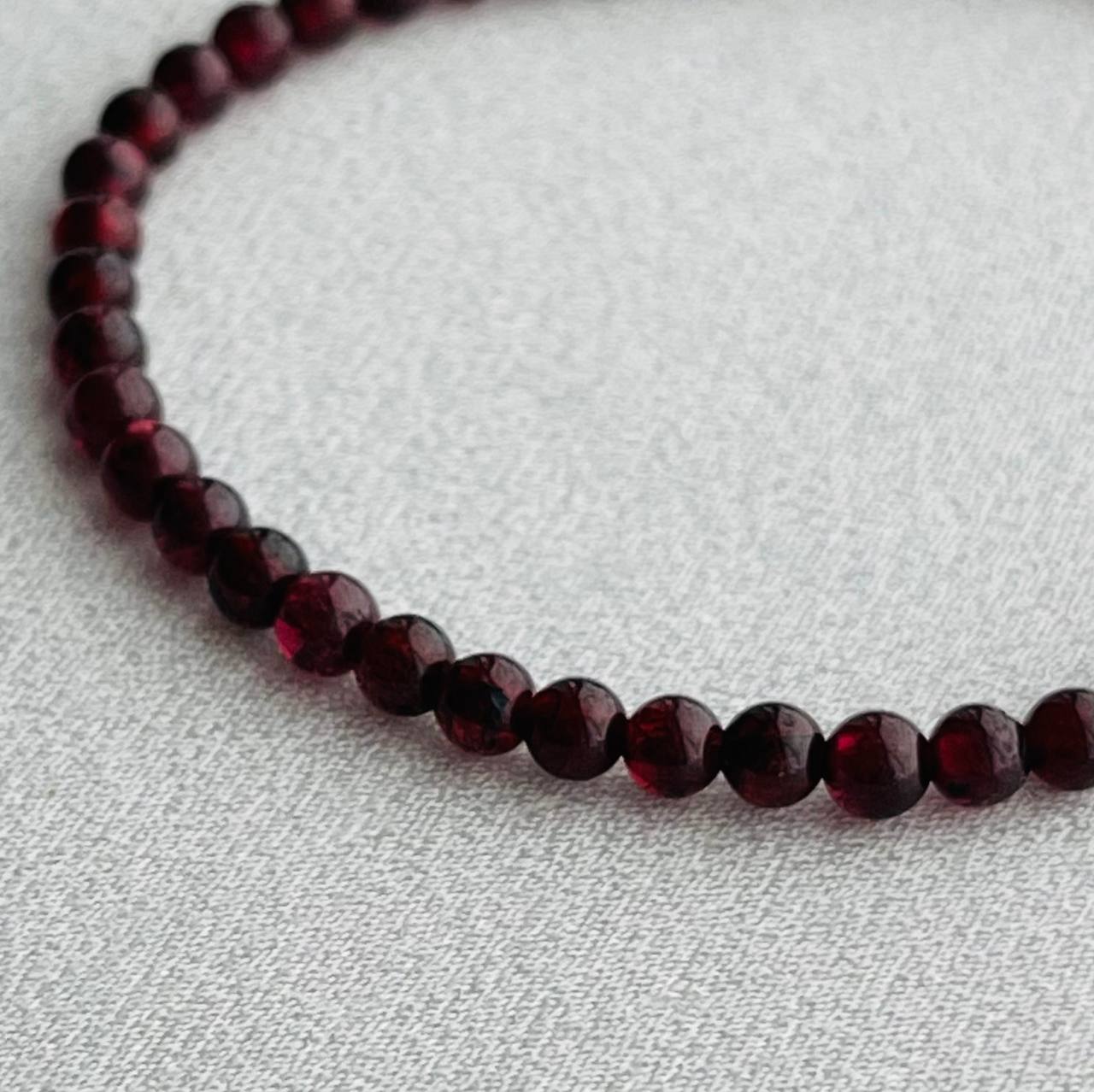 Радуга Самоцветов Браслет из Граната (Пироп)