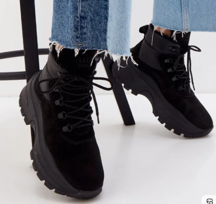 зимние женские ботинки SAGA