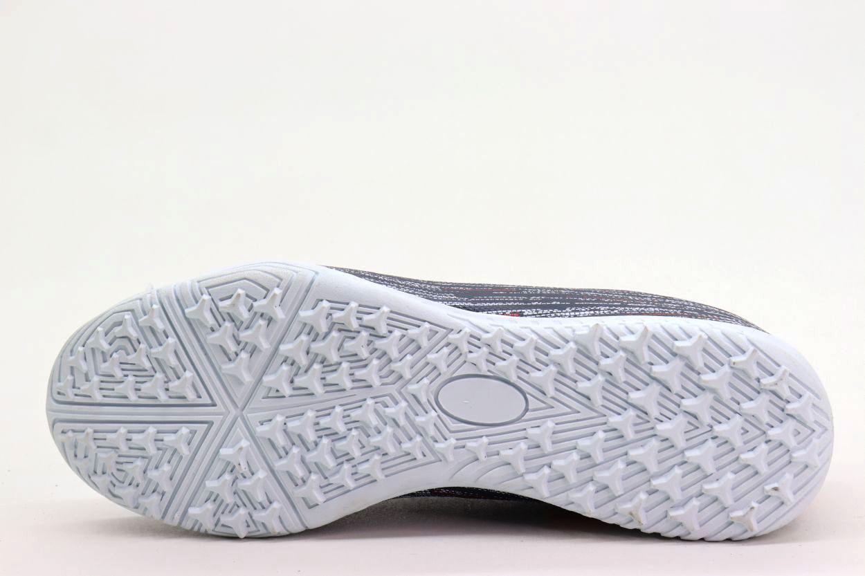 Цена была 1238р.Футбольные бутсы (41-45)р. / шт.