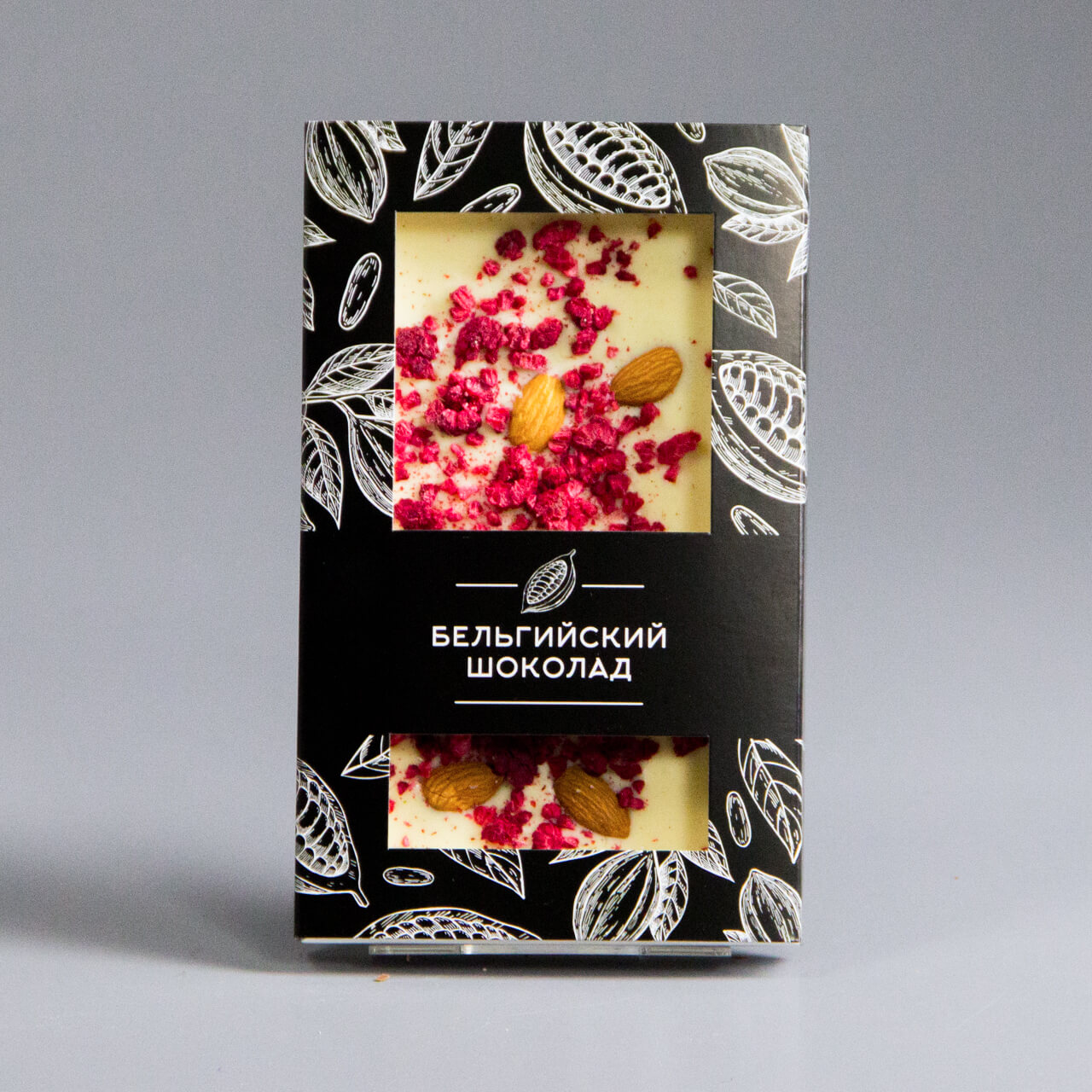 Белый шоколад с сублиматами малиной и миндалем #7