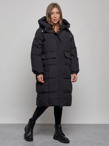 Пальто утепленное молодежное зимнее женское черного цвета 52391Ch