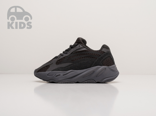 Кроссовки Adidas Yeezy Boost 700 v2