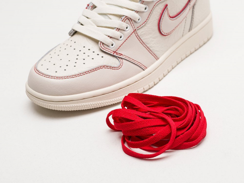 Кроссовки Nike Air Jordan 1 Mid
