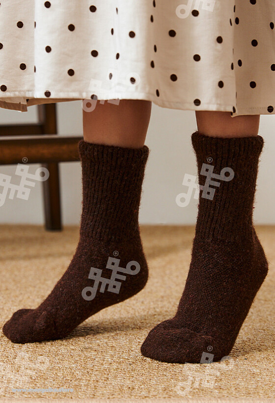 АКЦИЯ! ЦЕНА БЫЛА 260 Р.Носки детские из монгольской шерсти (арт. 02104)