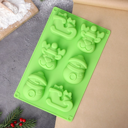 Форма силиконовая для выпечки Доляна «Новый год», 27×17×3 см, 6 ячеек (8×7×3 см), цвет зелёный
