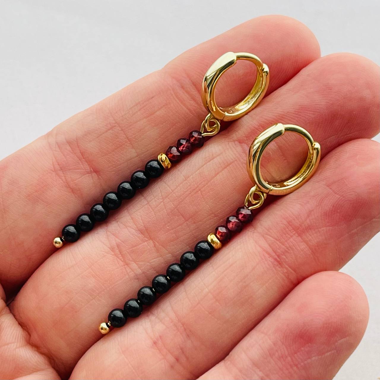 Радуга Самоцветов Серьги длинные из черного Турмалина и Граната