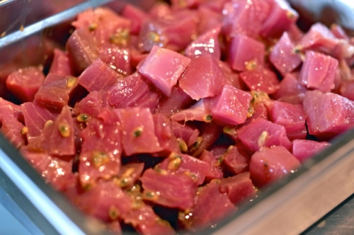 Котлетки говяжьи с тунцом и цветной капустой