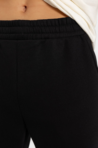 Брюки MARK FORMELLE #940310 22/3254Ц-7П Черный