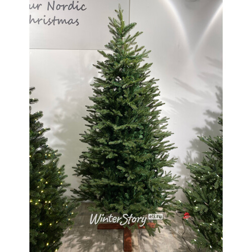 Искусственная елка Falster 183 см, ЛИТАЯ + ПВХ, с деревянной подставкой (Nordic Collection)