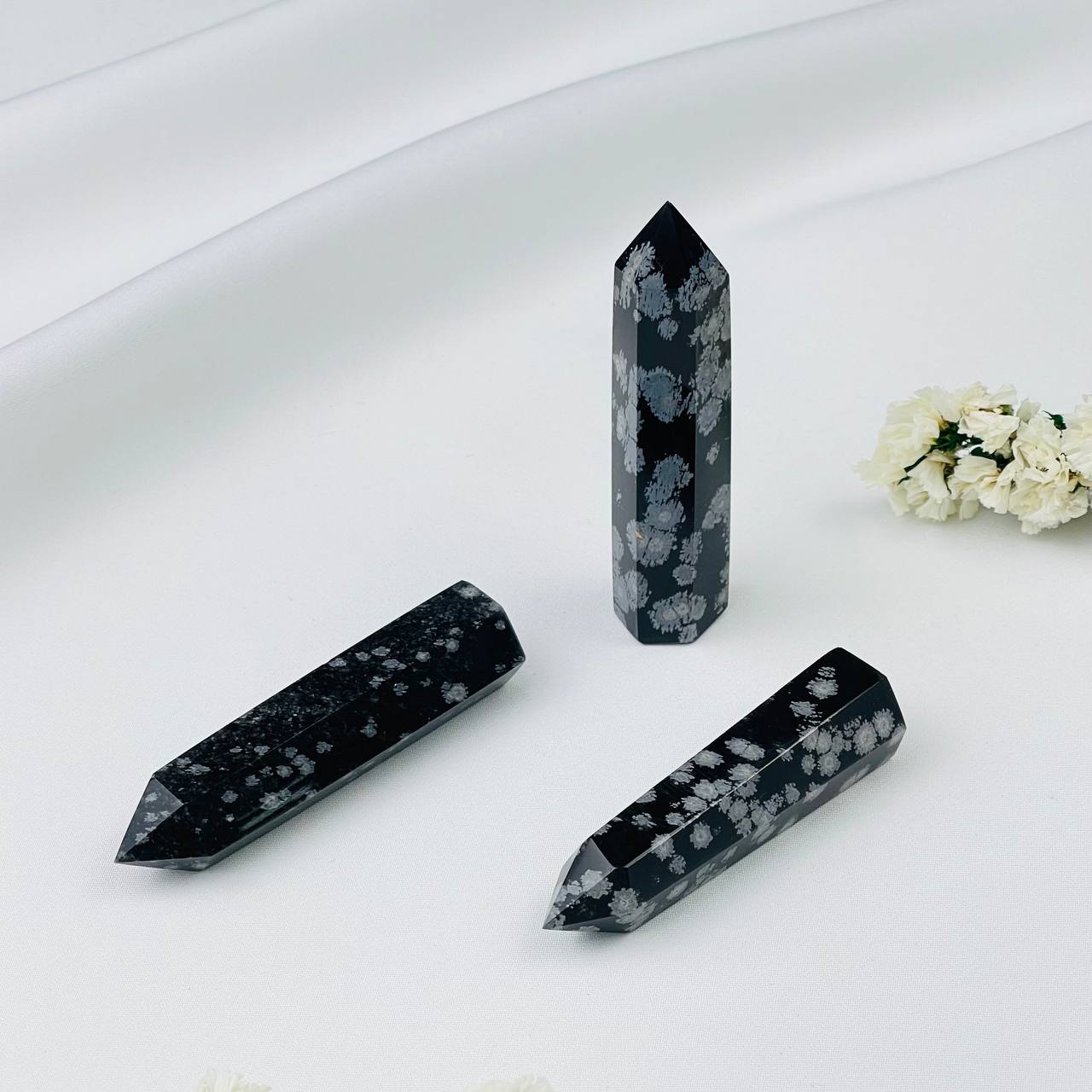 Радуга Самоцветов Кристалл из снежного Обсидиана