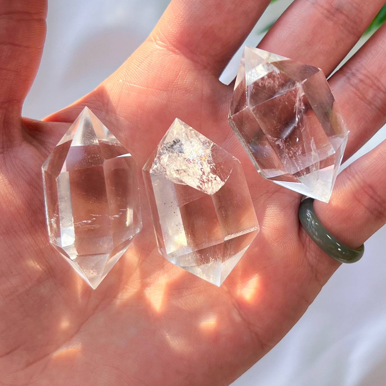 Радуга Самоцветов Кристалл двухконечный из Горного Хрусталя