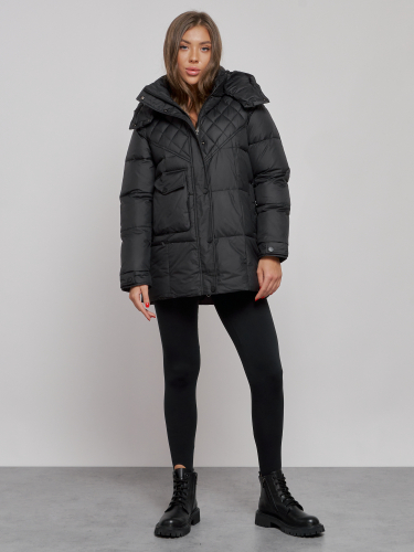 Зимняя женская куртка молодежная с капюшоном черного цвета 52301Ch