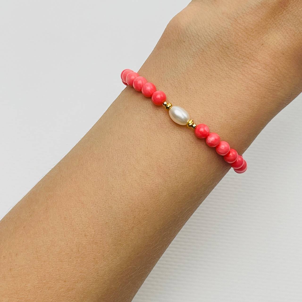 Радуга Самоцветов Браслет из розового Коралла и Жемчуга