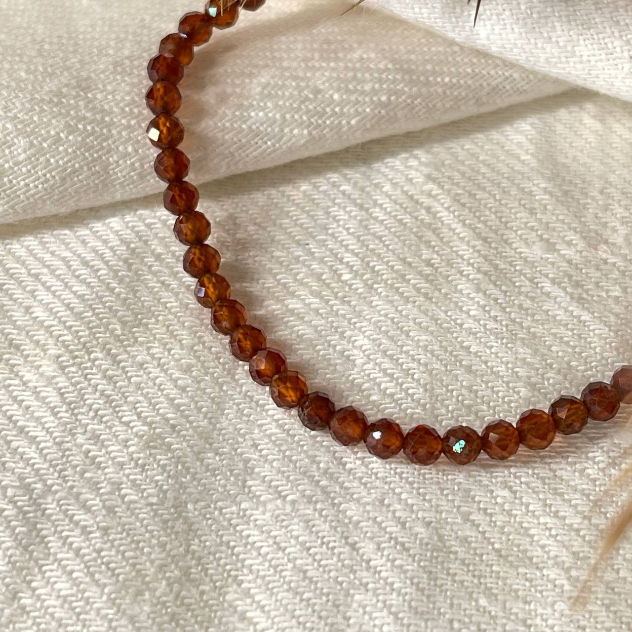 Радуга Самоцветов Браслет из Граната (Спессартин)