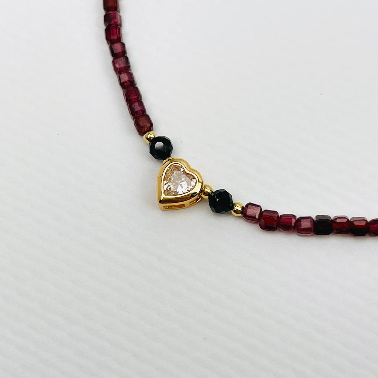 Радуга Самоцветов Колье из Граната и Шпинели со вставкой