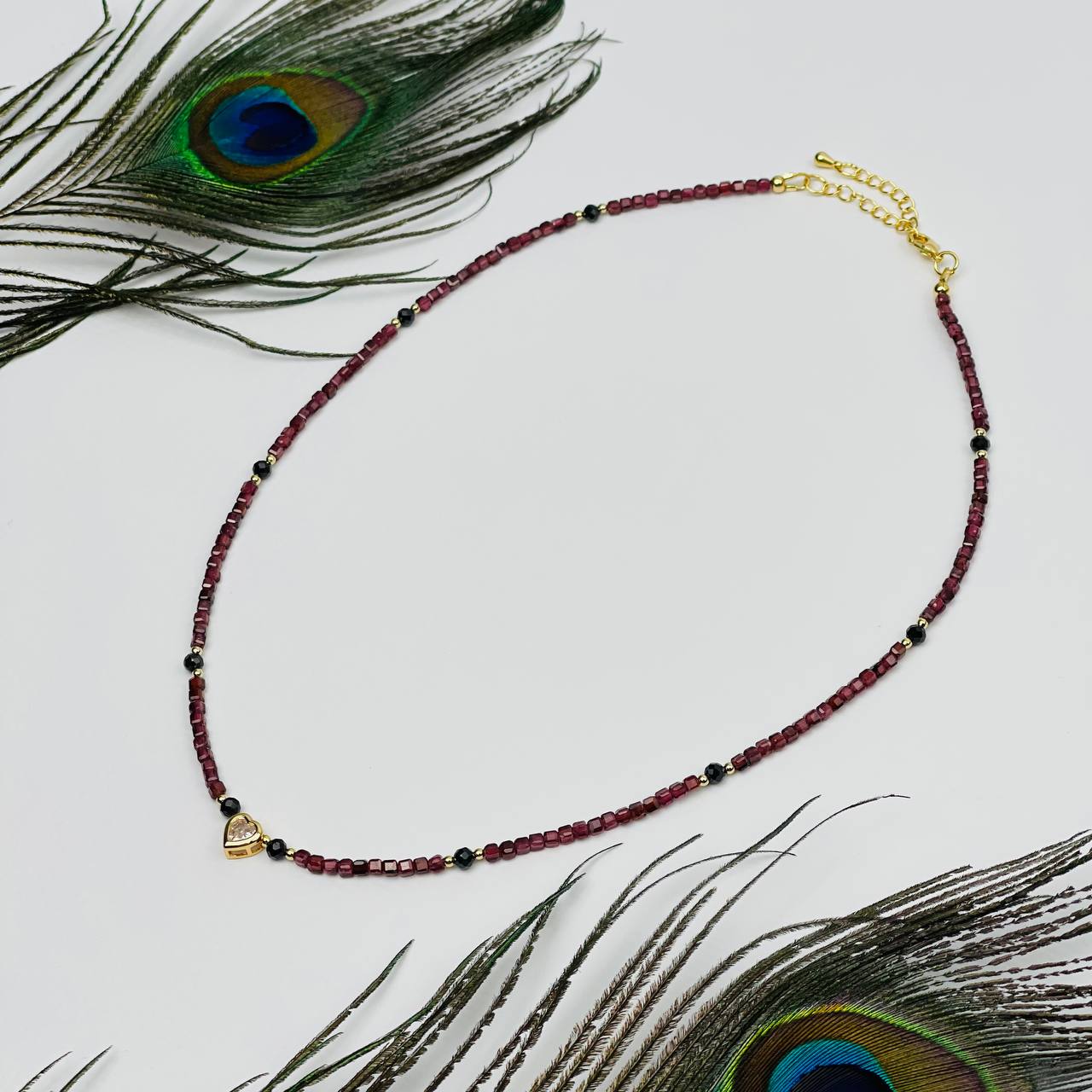 Радуга Самоцветов Колье из Граната и Шпинели со вставкой