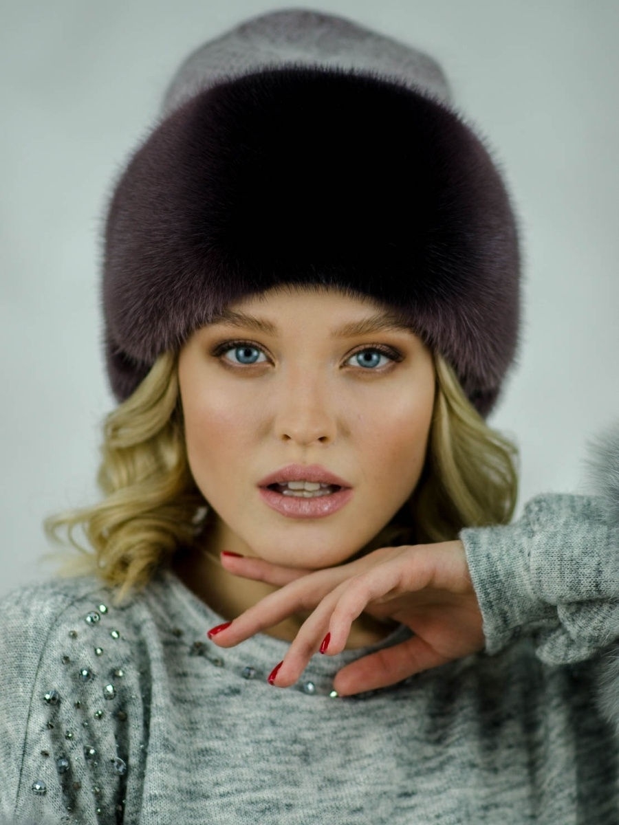 Nazarkov furs. Nazarkov furs женская ушанка. шапки из искусственного меха женские. Nazarkov furs женская шапка. Nazarkovs furs головные уборы нижний новгород.