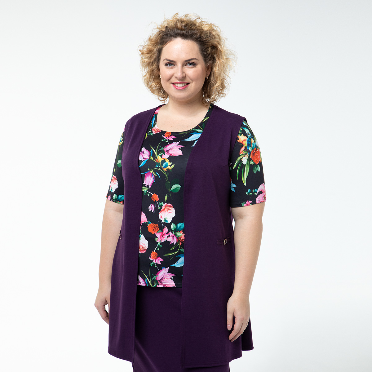 ст. цена1800руб.! Костюм, трикотаж, жилет, юбка, блуза, фиолетовый