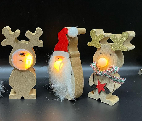 Светящееся декоративное украшение Олень