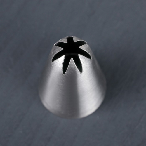 Насадка кондитерская KONFINETTA «Закрытая звезда», d=3 см, выход 0,6 см, нержавеющая сталь