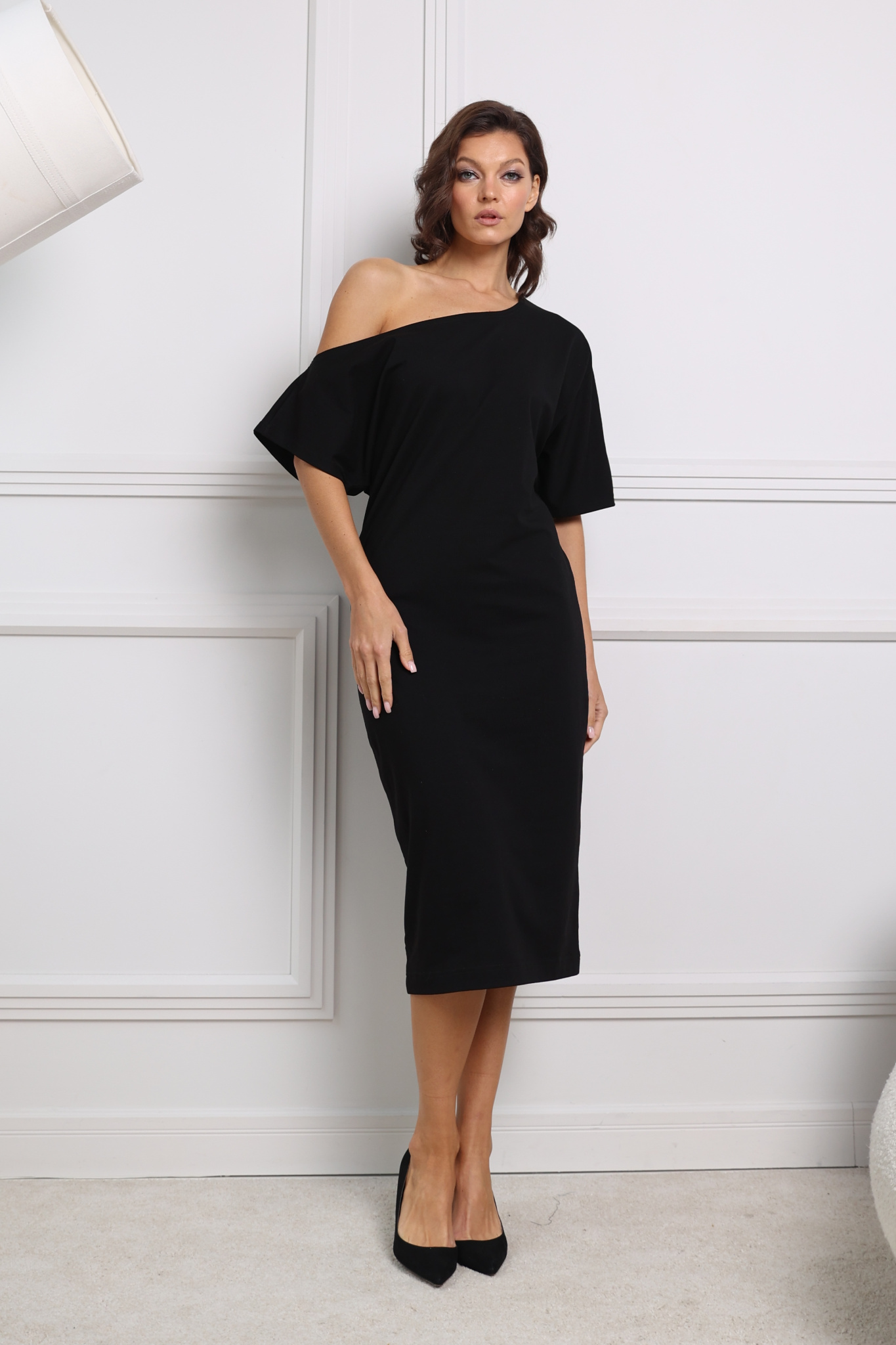 Платье асимметричное из трикотажа