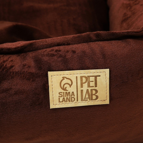 Лежанка для кошек и собак велюровая Pet Lab, 45 х 40 х 15 см, темно-коричневая