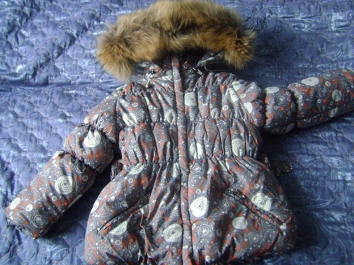  Куртка зимняя для девочки  
