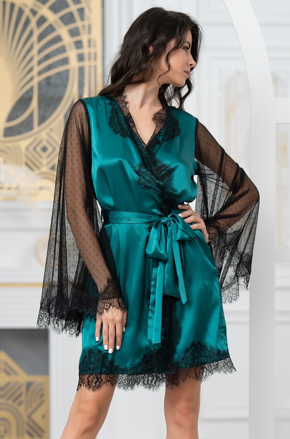WINDSOR 3883 Короткий запашной халат Mia-Amore