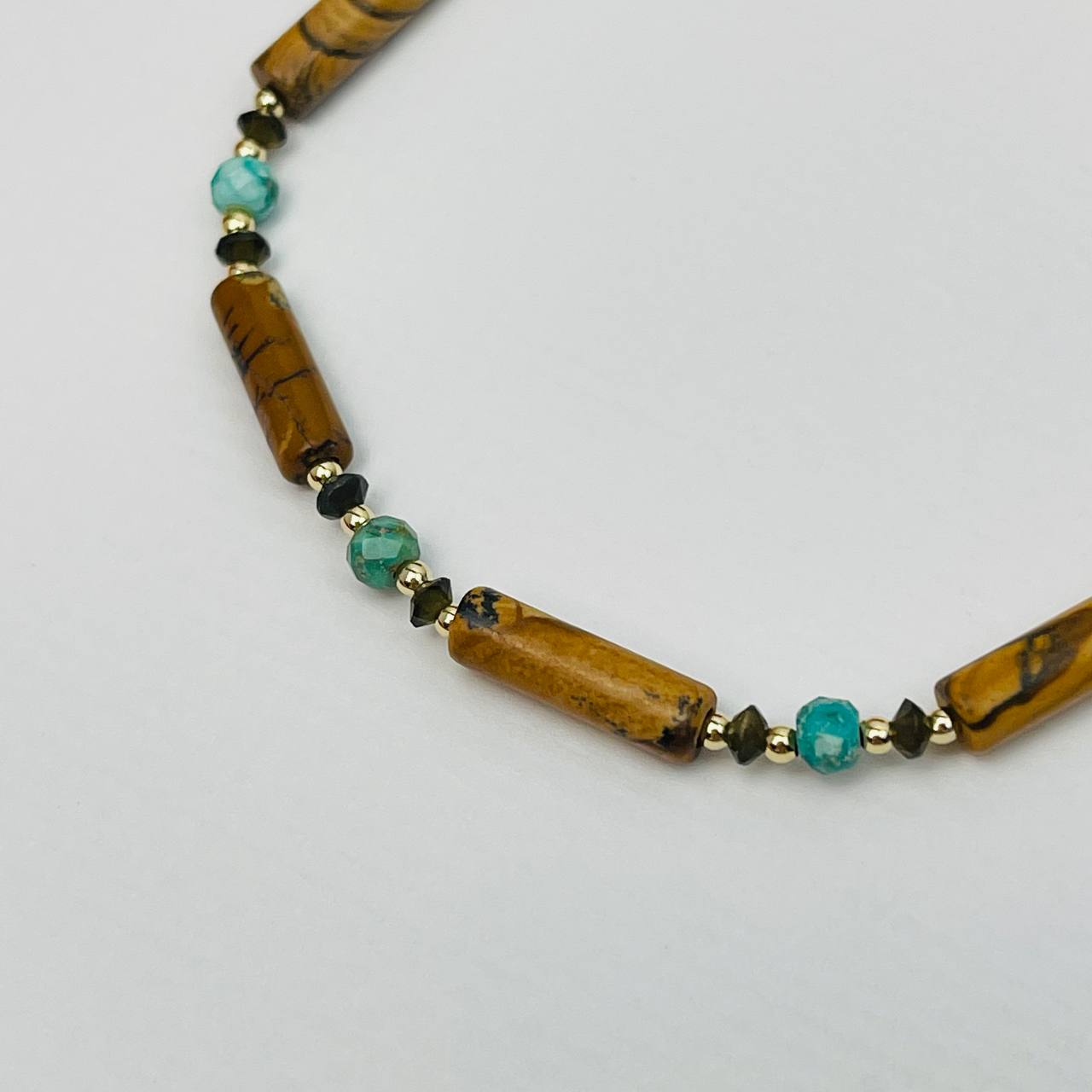 Радуга Самоцветов Браслет из песочной Яшмы, Обсидиана и Бирюзы